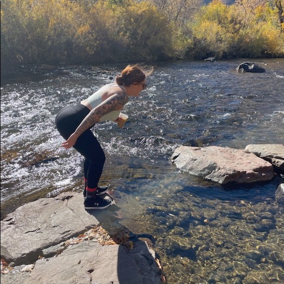 Meet your Posher, Jessica - Picture 4 of 5